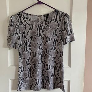 EXPRESS Snakeskin Print Short Sleeve Tee (NWT)